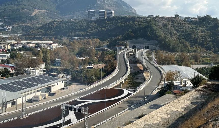 Alanya’da trafik çilesi bitiyor: Doğu Çevreyolu hafta sonu açılıyor!