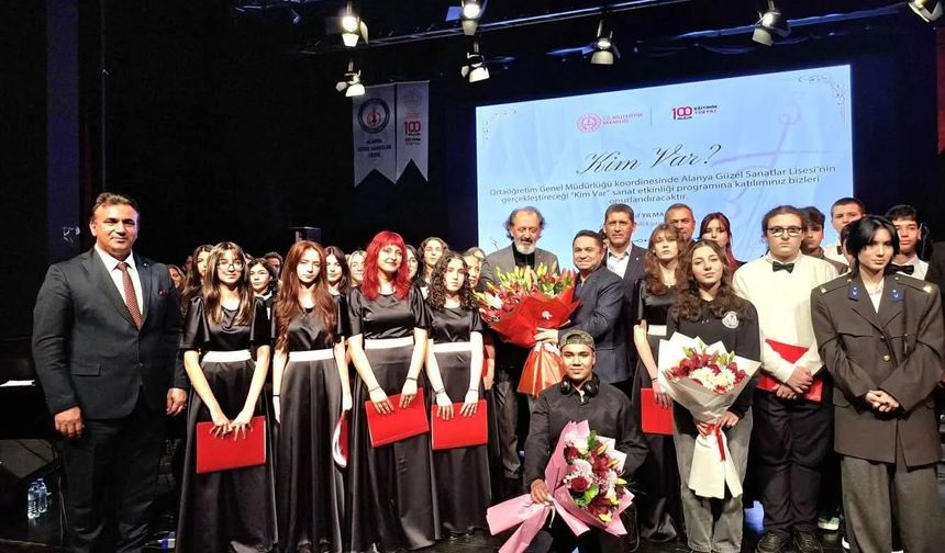 Alanya’da sanat rüzgarı: “Kim Var” projesi büyük ilgi gördü