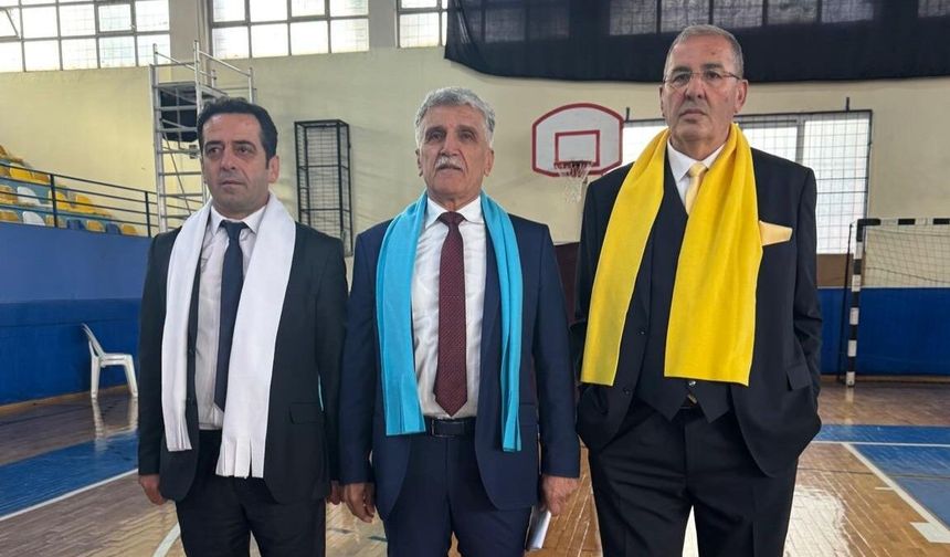 Alanya’da adaylar konuştu, listeler sahaya indi