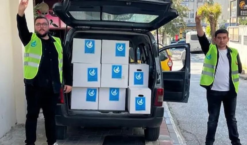 Alanya'da kapı kapı gezip yaraları sarıyorlar