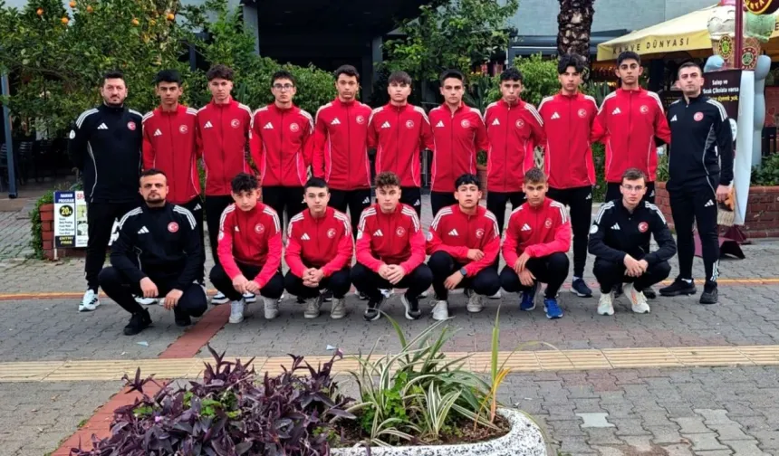 Geleceğin yıldızları Alanya’da: U17 Milli Takımı kampa girdi