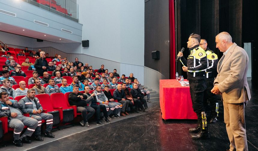 Alanya Belediyesi şoförlerine trafik eğitimi