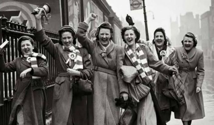 Alanya’da 8 Mart çıkışı: "Şiddete son, eşitliğe evet!"