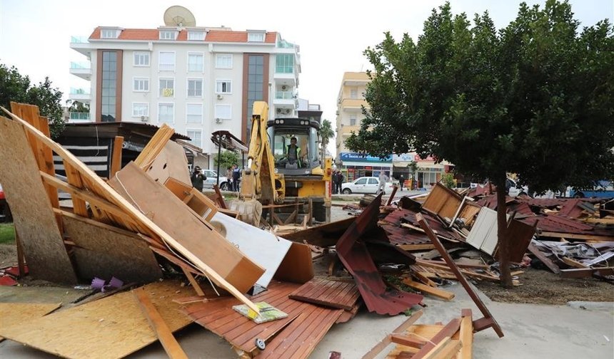 Alanya’da kaçak yapıya büyük darbe