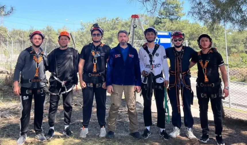 Alanyalı itfaiyeci adayları kampta nefes kesti