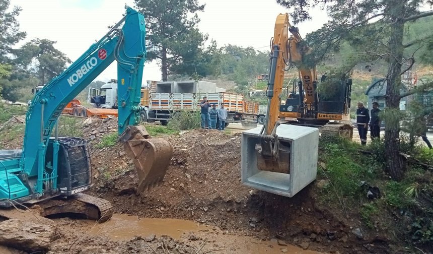 Alanya yaylalarında ulaşım seferberliği: Hem yollar hem köprüler yenileniyor