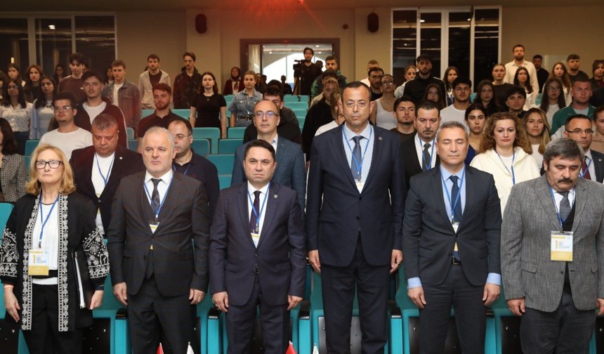 Alanya’da dev zirve: ALKÜ, bilim dünyasını buluşturdu