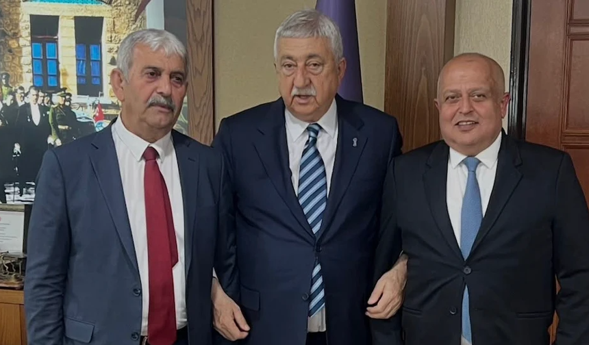 Alanya esnafının gözü kulağı Ankara’daydı