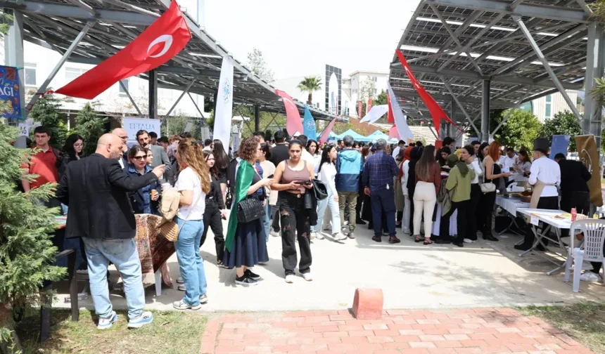 ALKÜ’de dev buluşma: Öğrenciler geleceğe ilk adımı attı