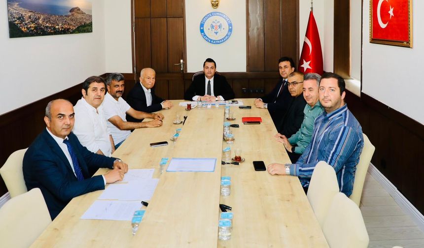 Alanya’da bayram müjdesi: Binlerce aileye nakit desteği