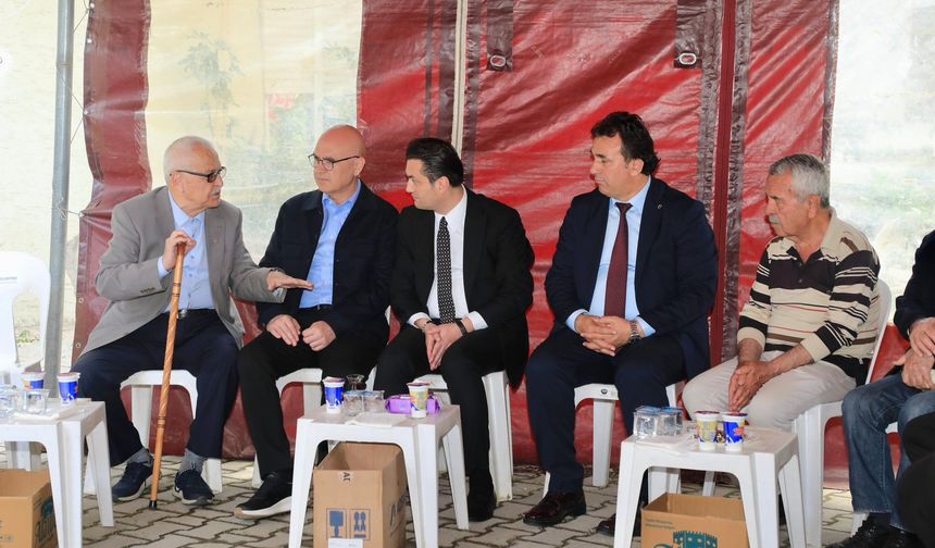 Kaymakam Öztürk, acılı aileyi yalnız bırakmadı