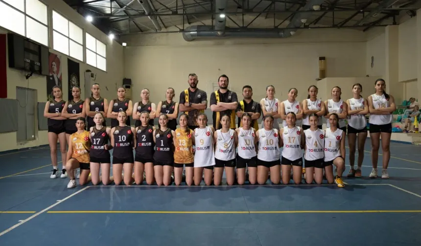 Alanya’nın sultanları Türkiye Finalleri’nde: Filede gurur gecesi
