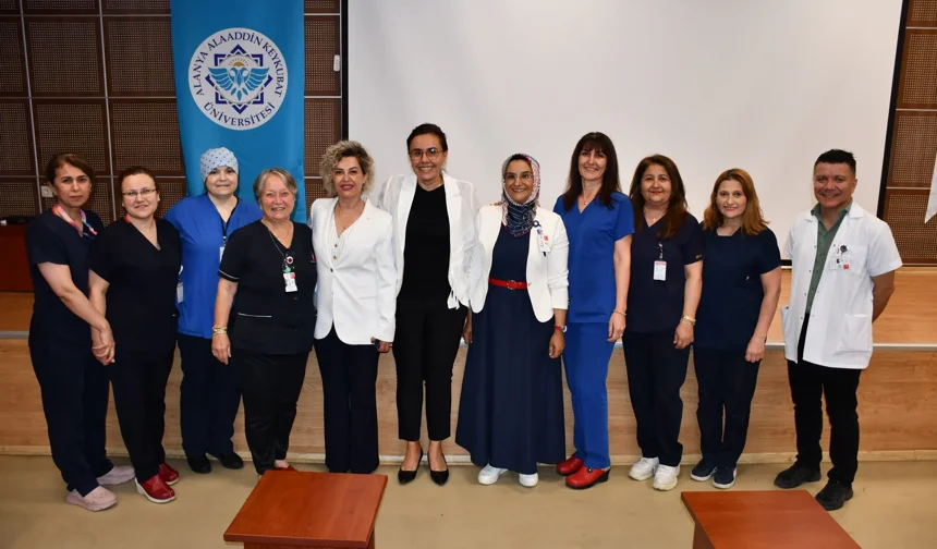 Alanya'da Hemşireler Günü coşkusu