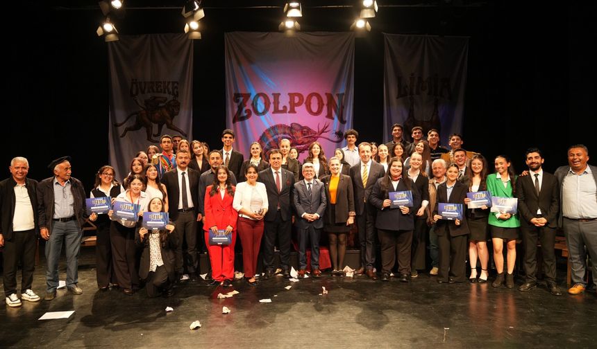 Perde açıldı! 12. Liselerarası Tiyatro Festivali başladı