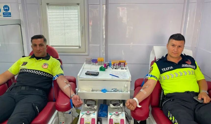 Alanya’da jandarma personelinden kan bağışı