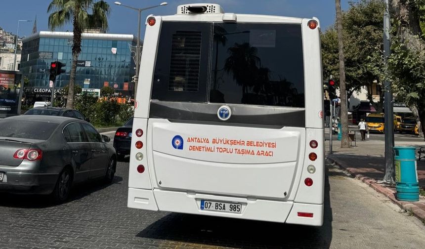 Örnek şoför Alanya’da takdir topladı: Başkan Gökçe’ye “Ödüllendirin” çağrısı