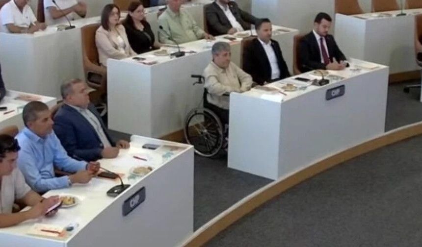 Alanya Belediye Meclisi’nde Servet Ünlü sürprizi