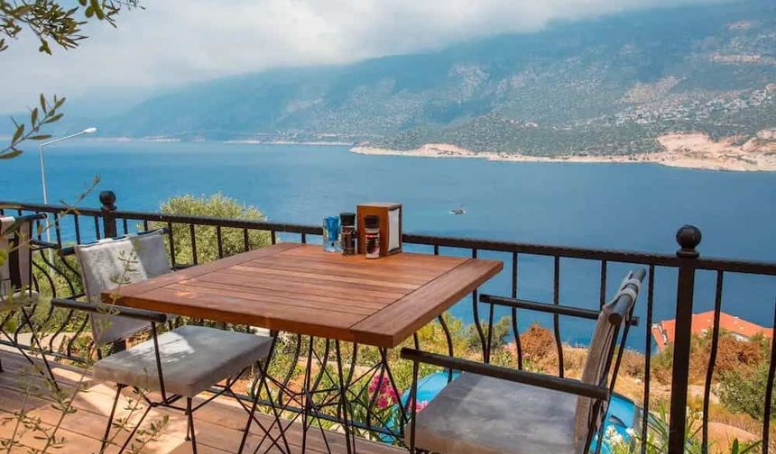 Akdeniz'de Her Bütçeye Uygun Tatil Alternatifleri