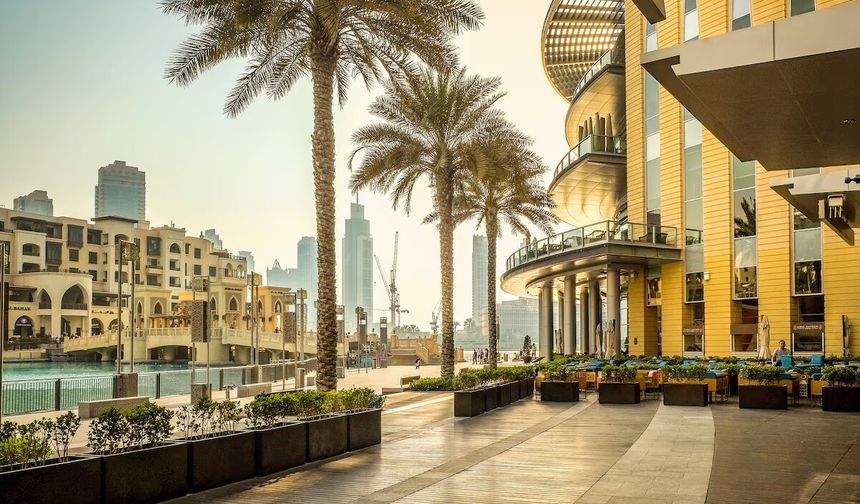 Dubai Turları Rehberi: Modern Çöl Krallığını Keşfetmenin En Kolay Yolu