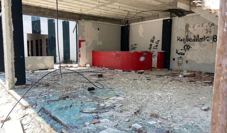 Alanya’da çöp ve metruk tesis isyanı