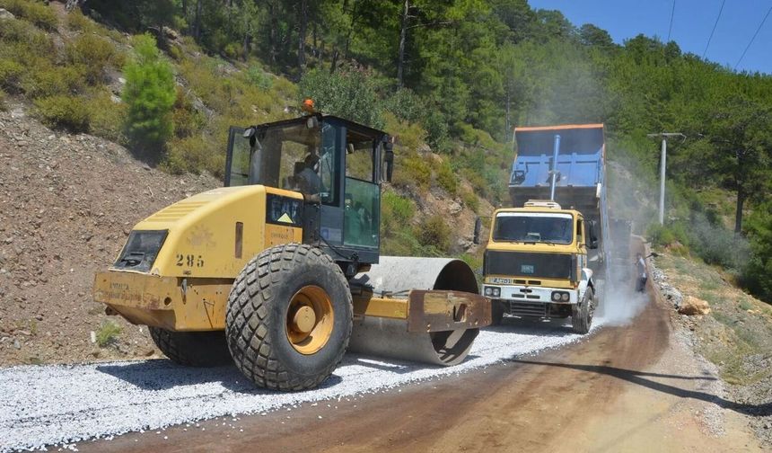 Alanya kırsalında Dim Vadisi ve Bayır Yolu yenilendi