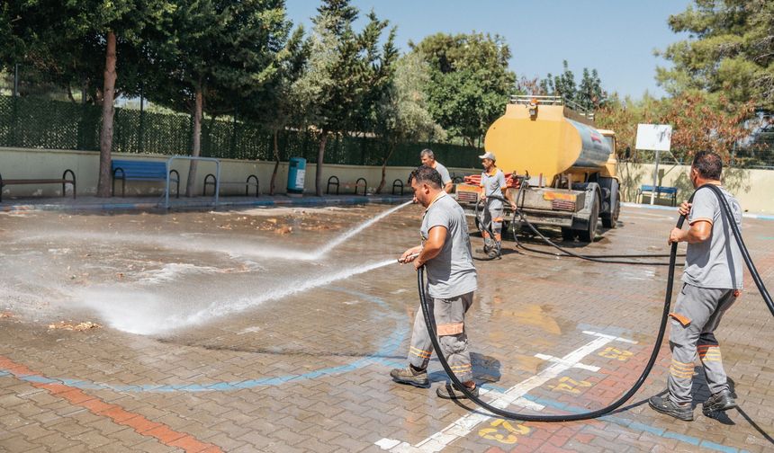 Alanya’da 111 okulda çalışmalar tamam