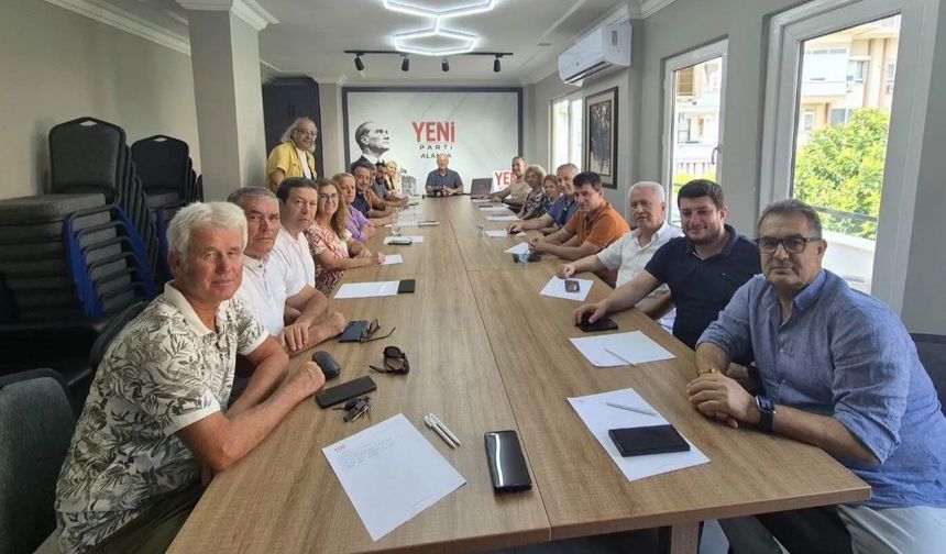 İlçe binası açılıyor: Alanya'da Yeni Parti heyecanı