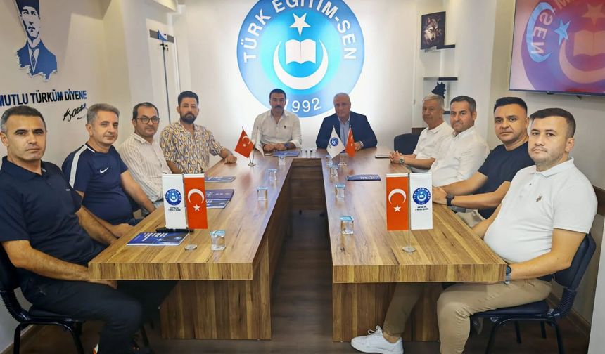Eray Erdem'den öğretmenlere yüzde 50 indirim sürprizi