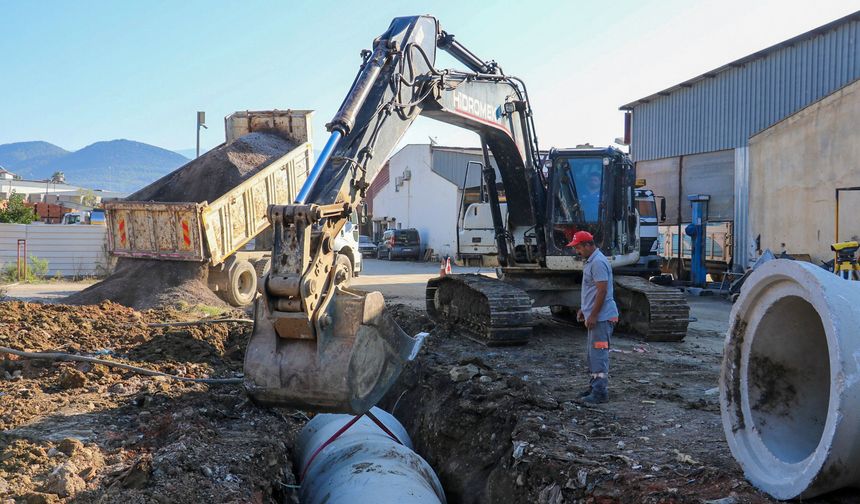 Gazipaşa Sanayi Sitesi’nde su baskınlarına karşı önlem