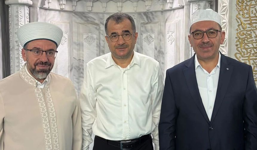 Konya Müftüsü Alanya’da cemaatle saf tuttu