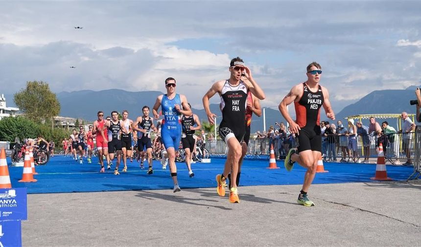 Alanya’da triatlon coşkusu saat 14.00'te başlıyor