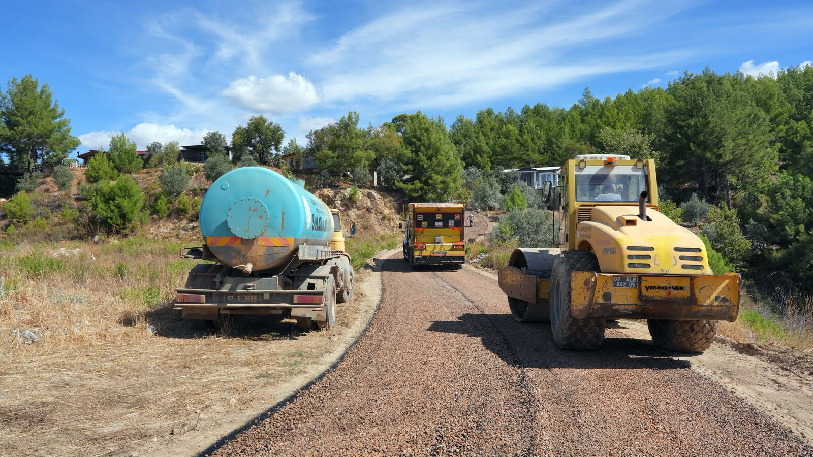 Alanya’da 3 kilometrelik yol asfaltlanıyor